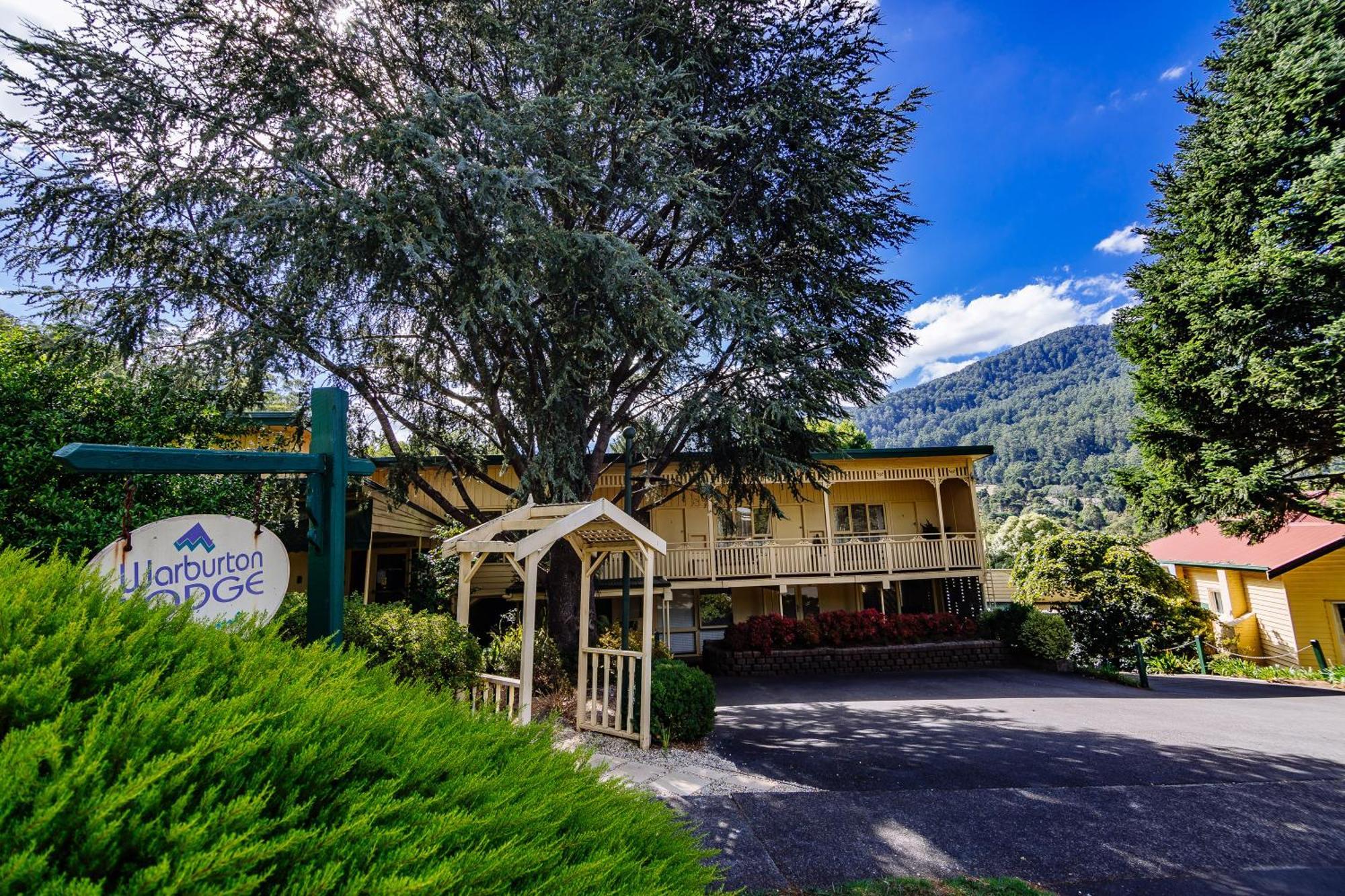 Warburton Lodge Eksteriør billede